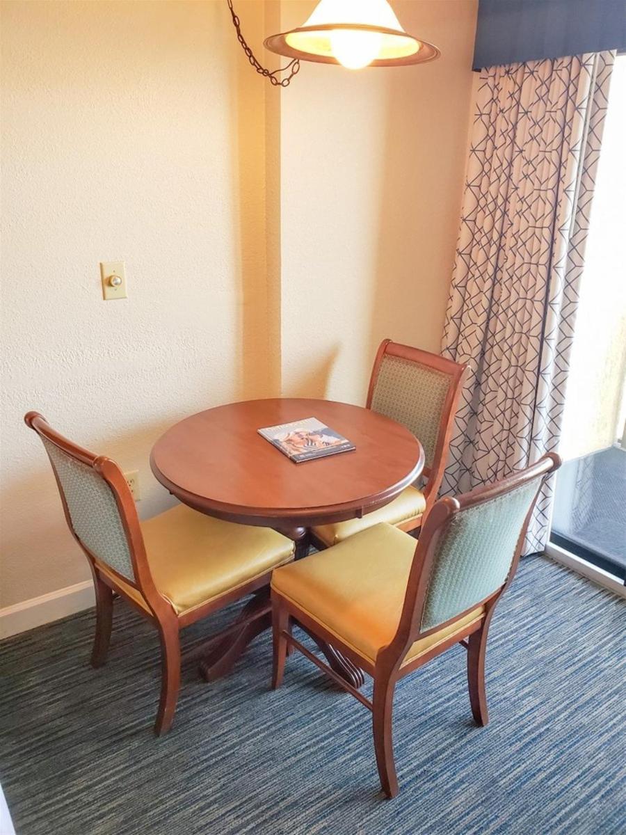 Holiday Pavilion 405 Myrtle Beach Room photo