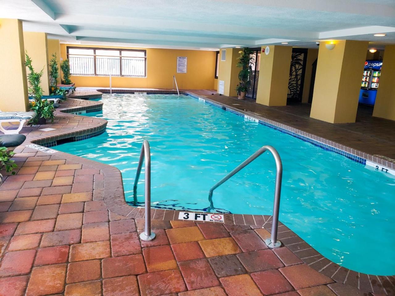Holiday Pavilion 405 Myrtle Beach Room photo
